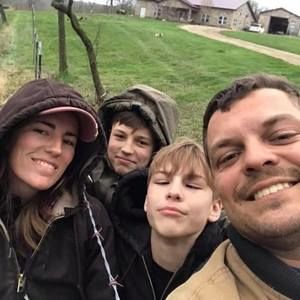 Meet your Posher, Matt n pilar